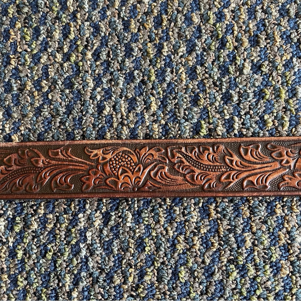 Embossed Genuine Leather Belt 51”Brown Bohemian Western - Picture 5 of 8